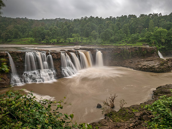 Gira Waterfall