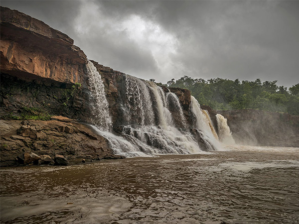 Gira Waterfall